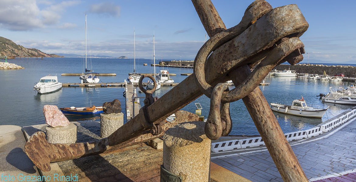 Hafen von Rio Marina auf der Insel Elba