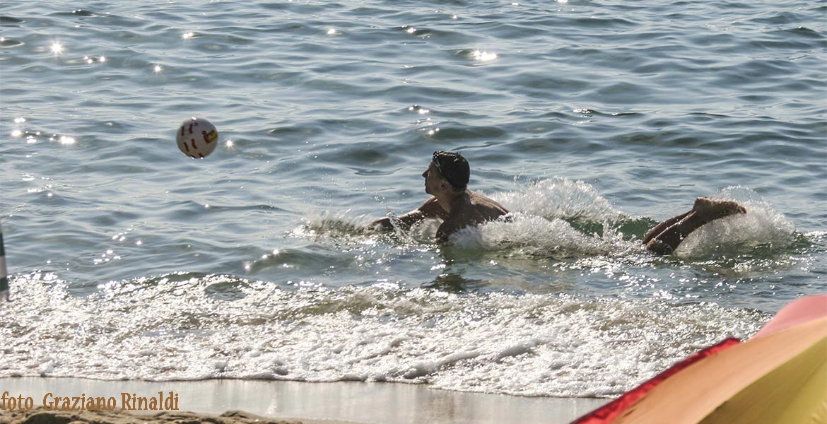 Schwimmen und Entspannen auf Insel Elba