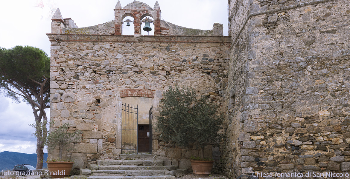 Kirche von San Piero auf der Insel Elba