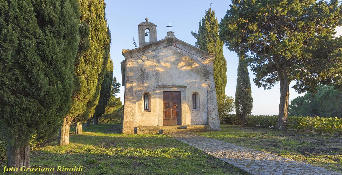 Kirche von San Piero auf der Insel Elba