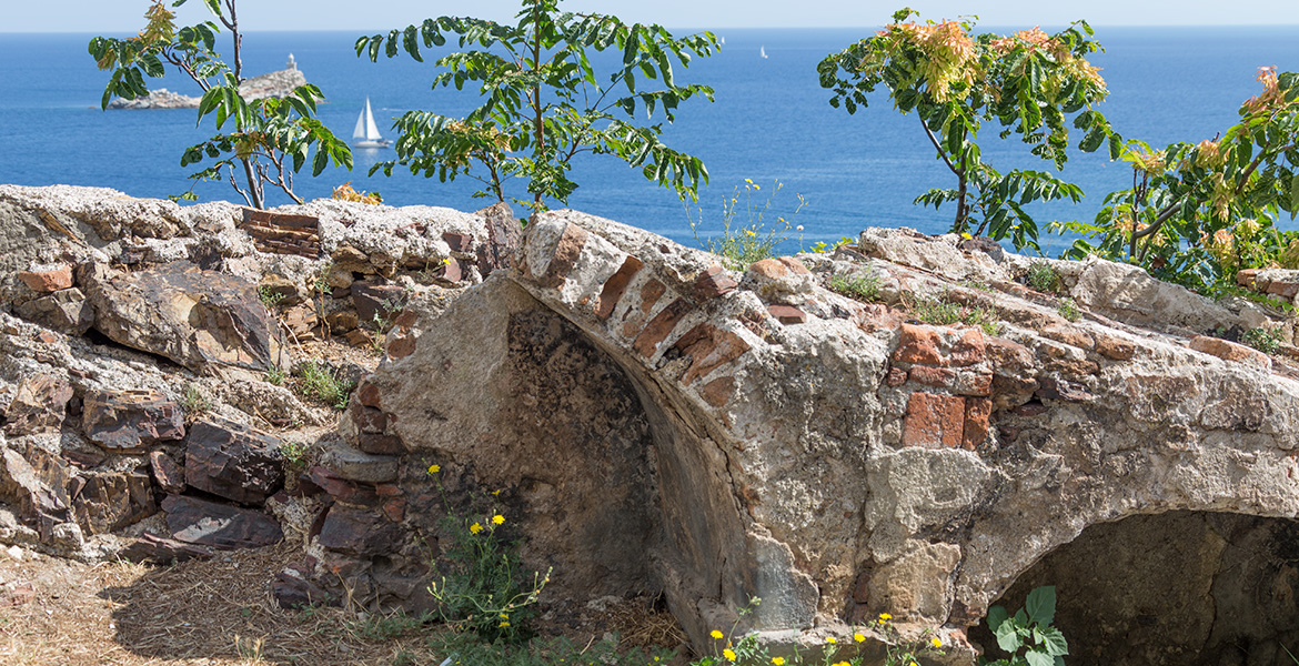 Portoferraio Insel Elba - archäologischen Überreste der Reise von patrol