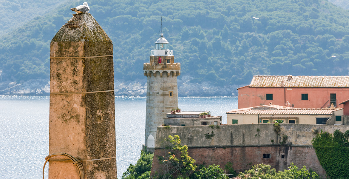 Portoferraio Insel Elba - der Leuchtturm der Stadt