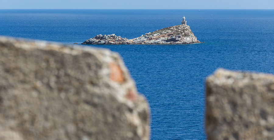 Portoferraio Insel Elba - "Scoglietto" von Forte Falcone gesehen
