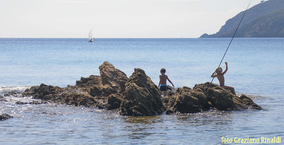 Insel Elba, Norsi, Meer, Felsen, Kinder, Sommer